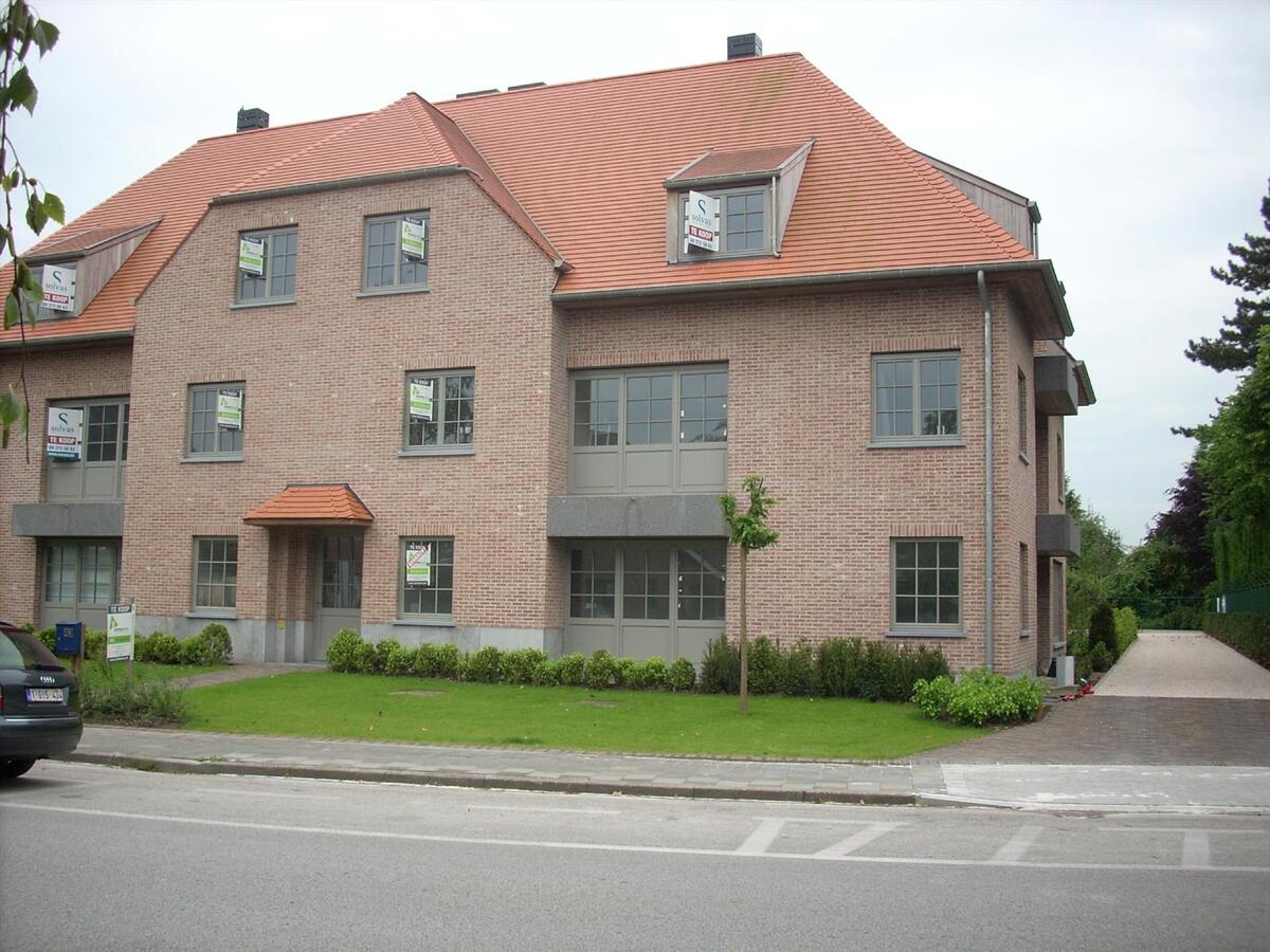 Nieuwbouw riant duplex villa-appartement in Waarschoot 