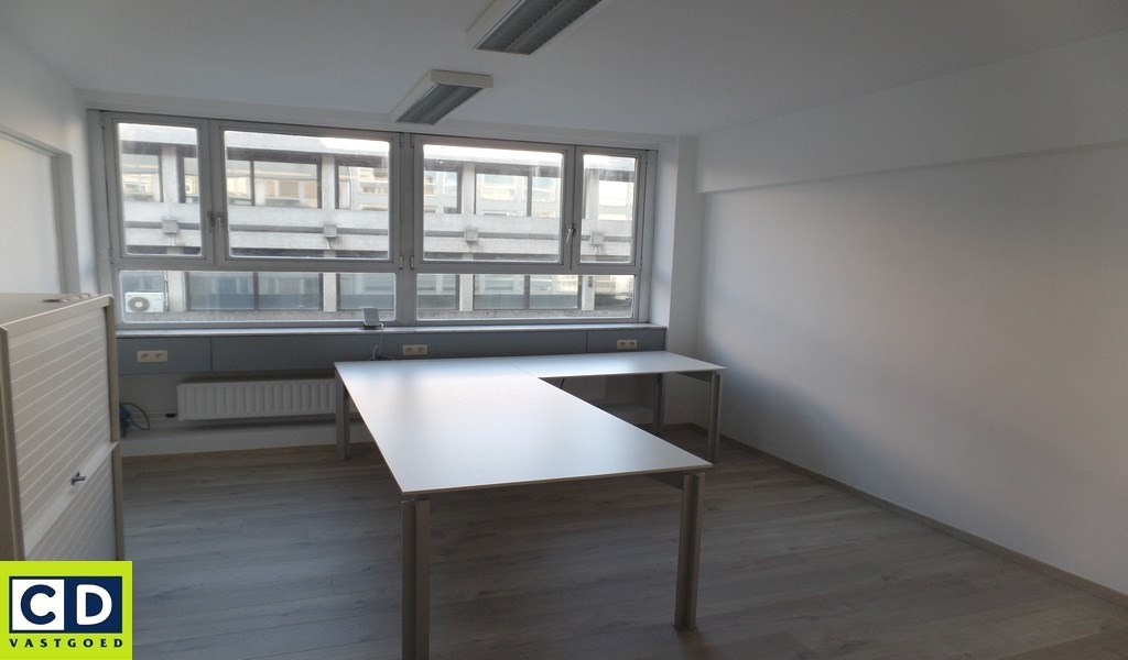 Kantoren met dienstverlening in Antwerp Diamond Center 