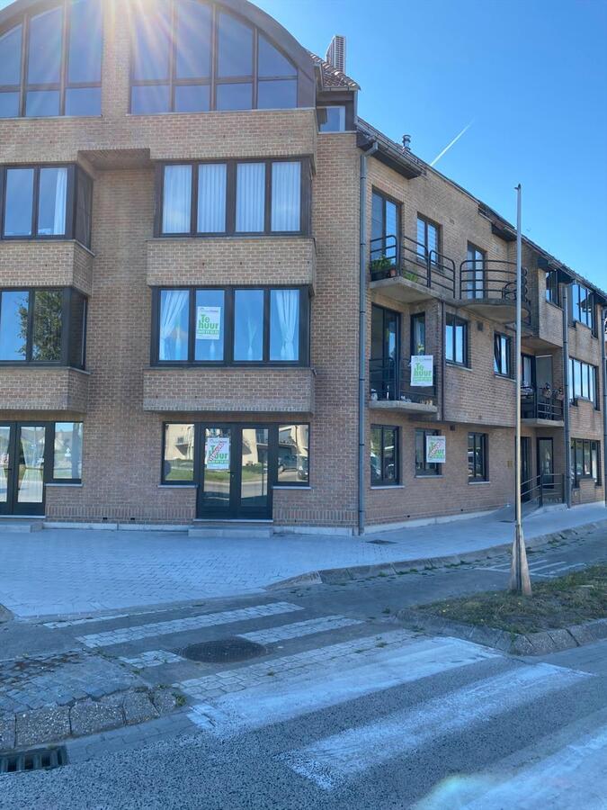 Appartement met 2 slaapkamers autostandplaats en terras te Koekelare 