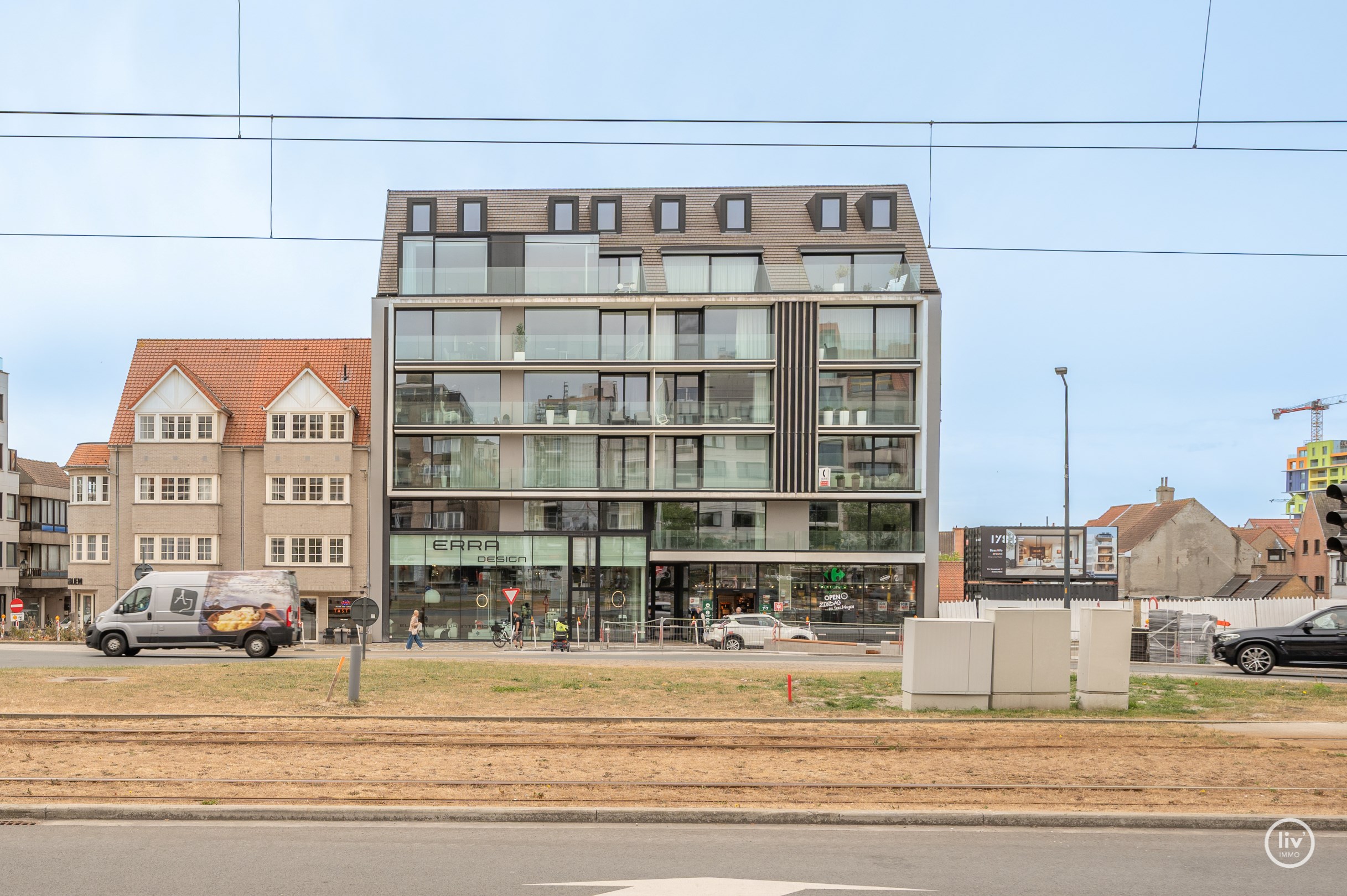 Dit prachtige appartement met panoramisch uitzicht is gelegen in Heist-aan-Zee en is gebouwd in het jaar 2020 op wandelafstand van de Zeedijk-Albertstrand (SALT-project) . 