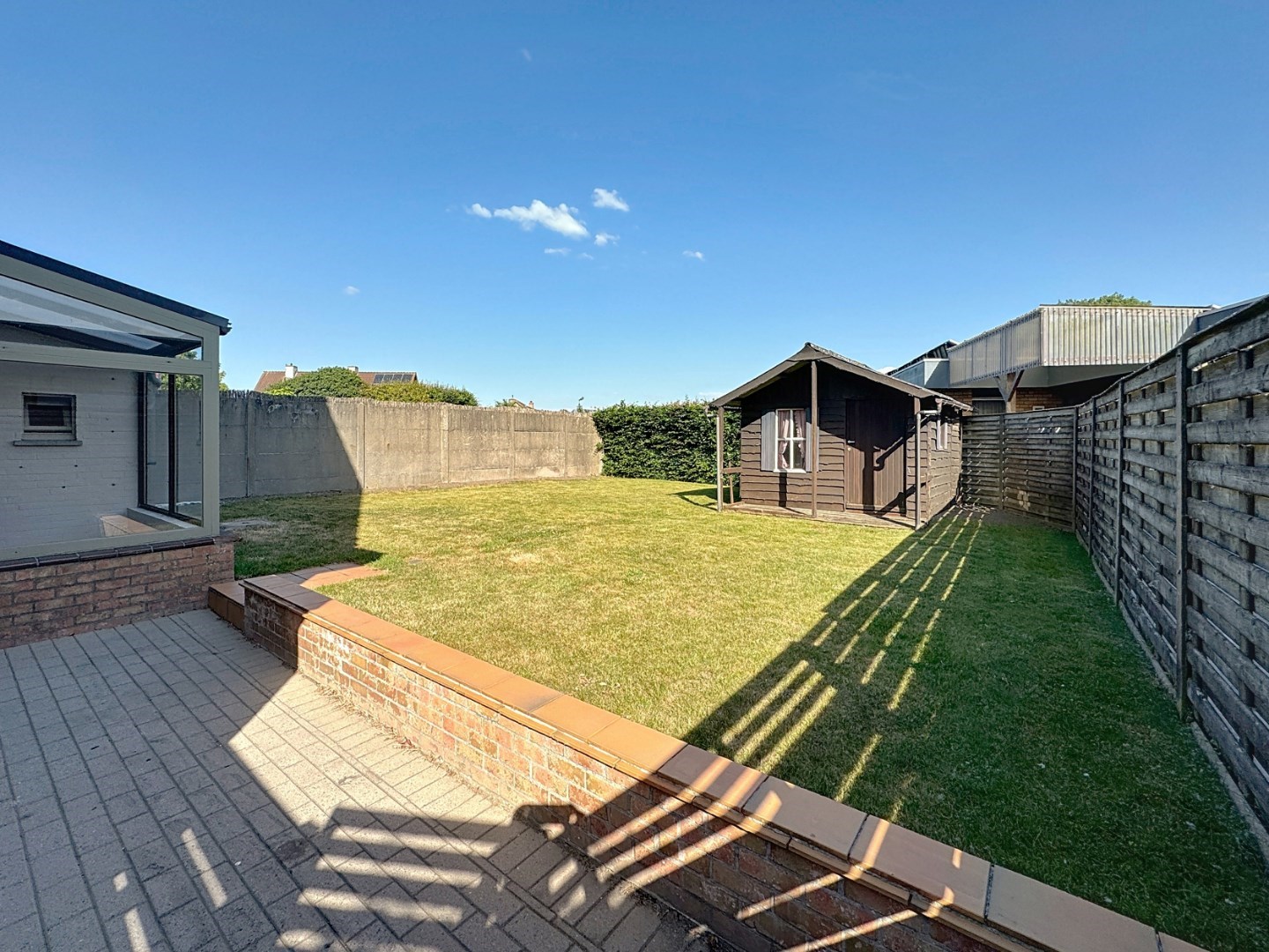 Instapklare en ruime woning met 3slpks en tuin 