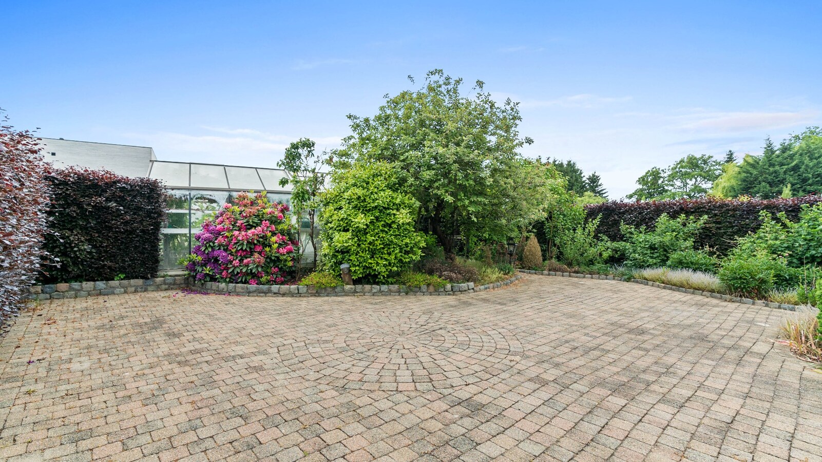 AARSCHOT ruime woning met tuin, terras, garage en 3 slk 
