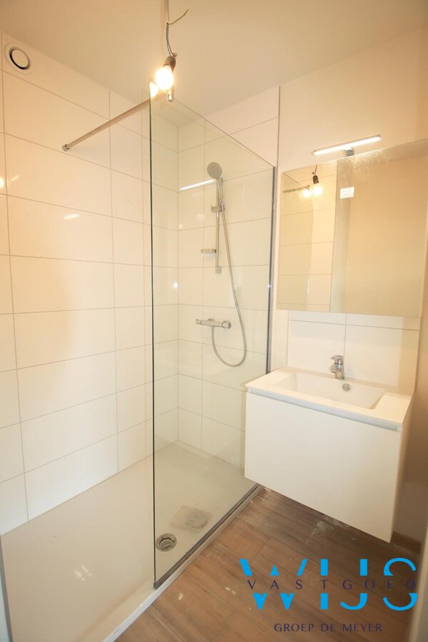 Gezellig &#233;&#233;nslaapkamerappartement met zonneterras in hartje ERTVELDE! 