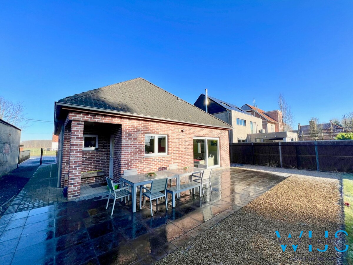 Ideaal woonhuis op een prachtig perceel van 985m2 ! 