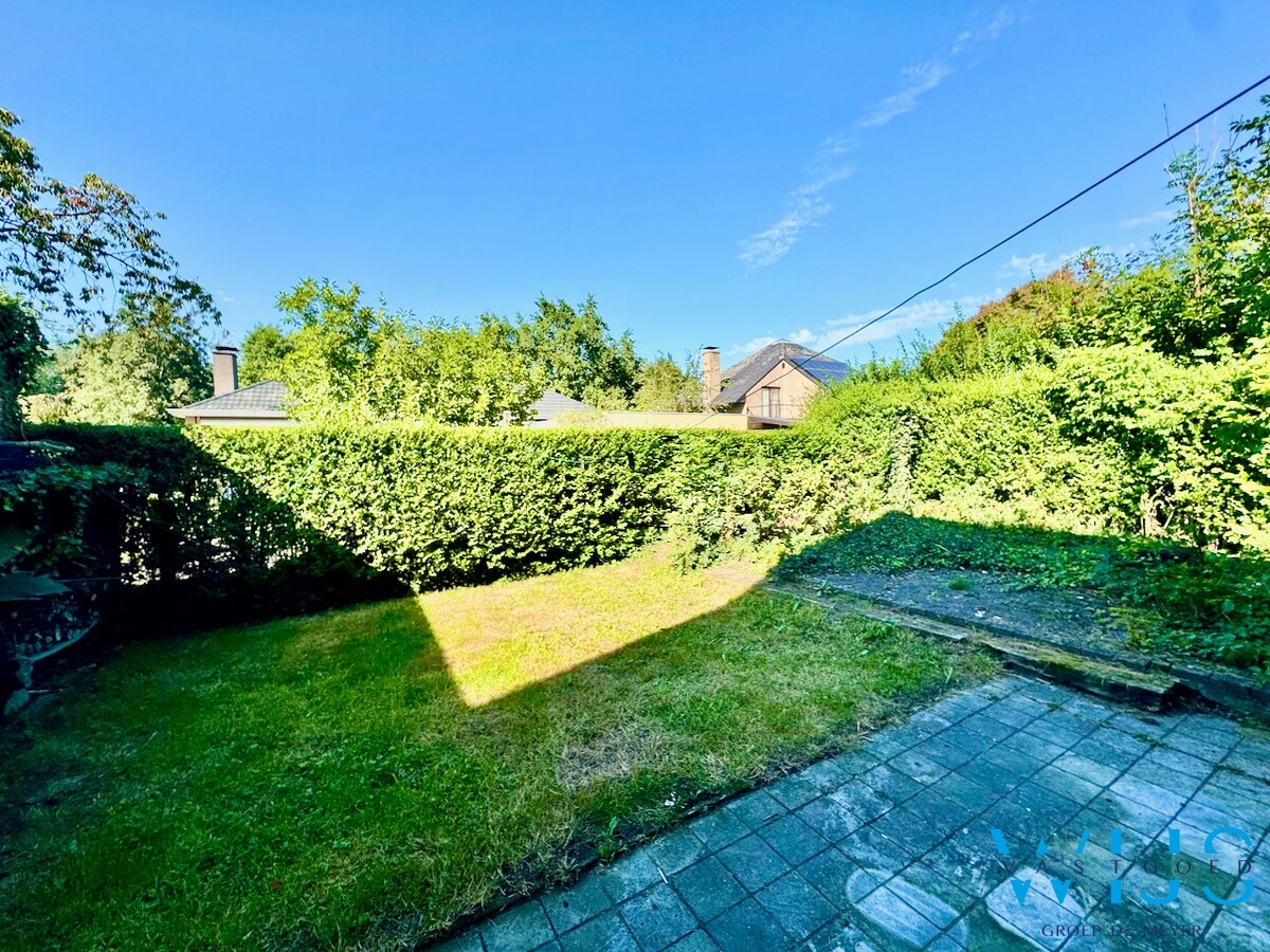 Ongelooflijk goed gelegen woonhuis in de Assels te Drongen ! 