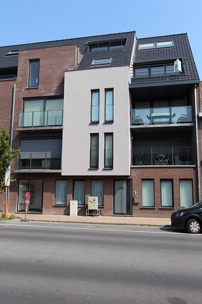 Nieuwbouwappartement met 2 slaapkamers en garage centrum Torhout 