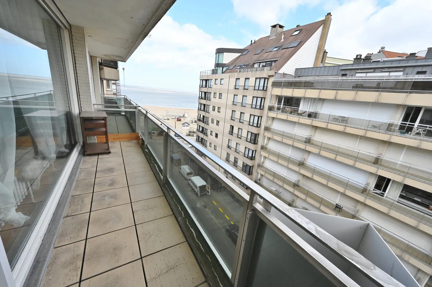 Eénslaapkamer appartement met terras genietend van een zijdelings zeezicht nabij het Rubensplein.