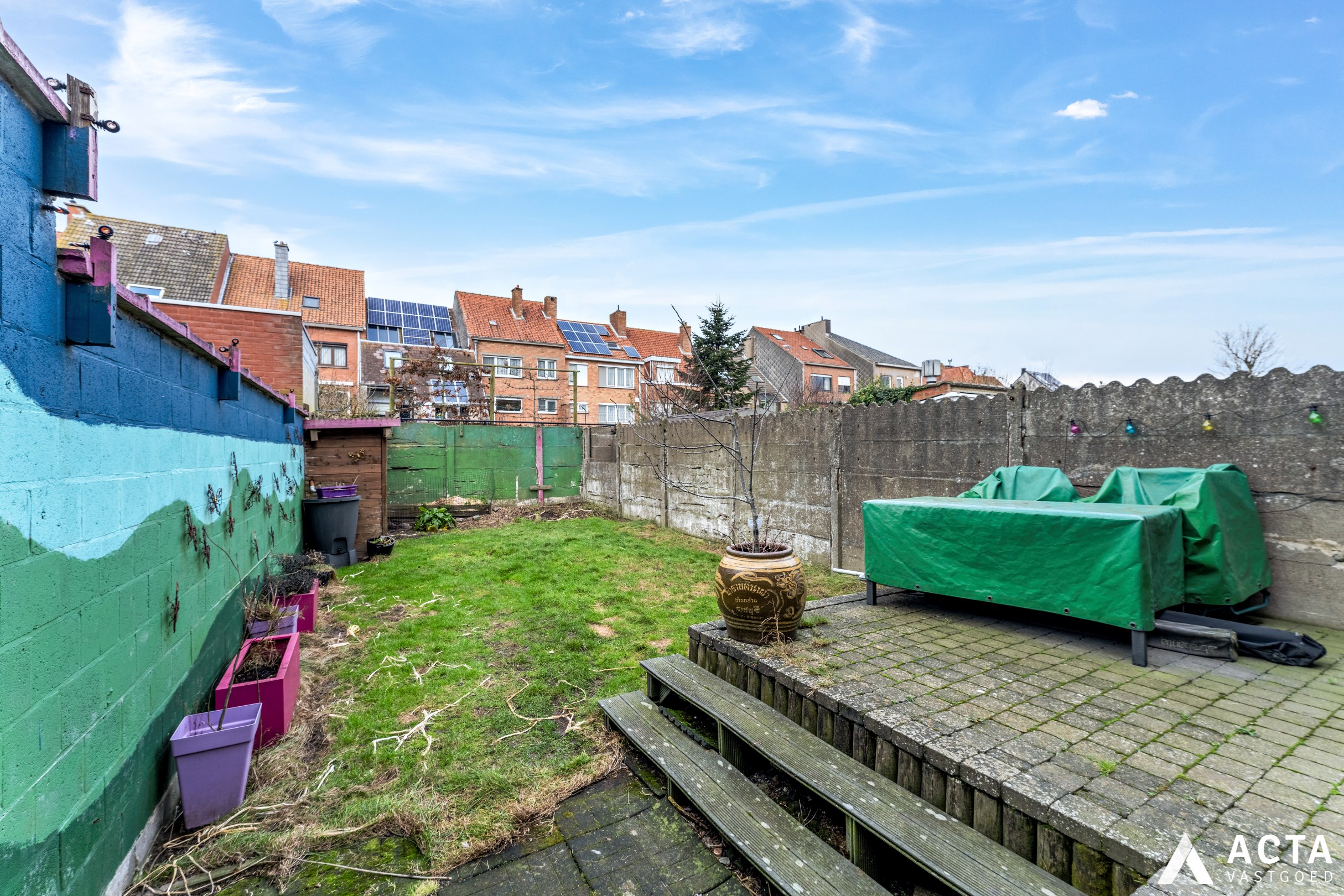 Instapklare gezinswoning met drie slaapkamers in Mariakerke 