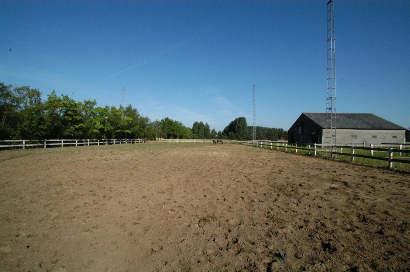 Hippisch complex ‘Azelhof’ op ca. 16 ha te Koningshooikt (Lier) 