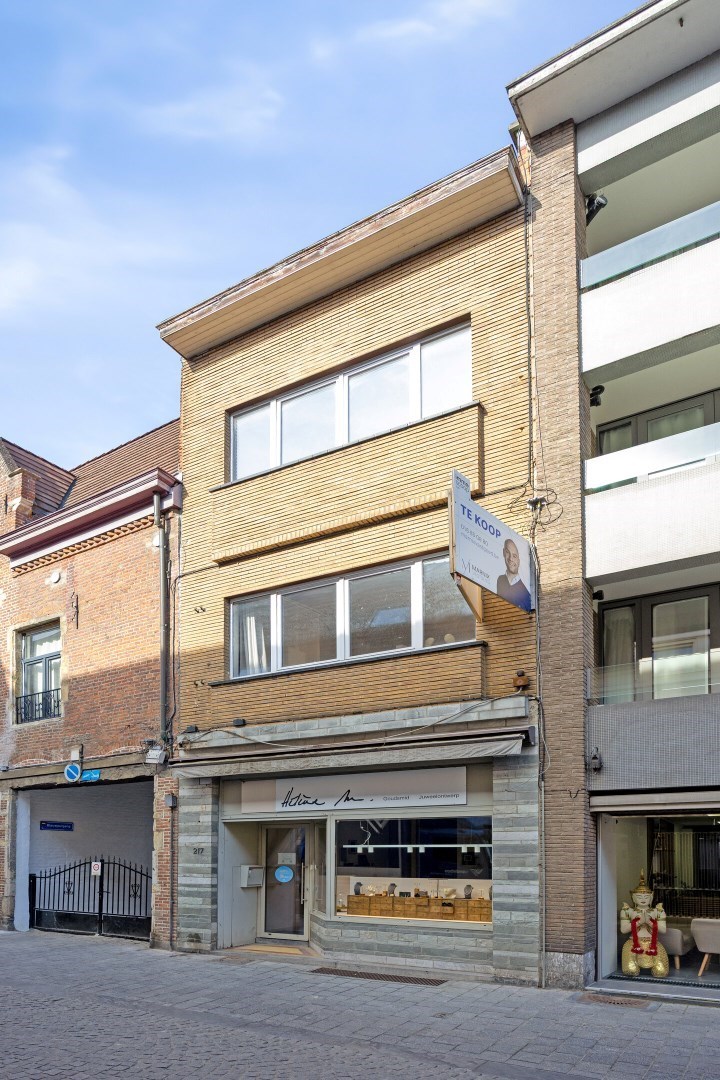 Uitstekend gelegen handelswoning van 156 m&#178; in het centrum van Leuven 