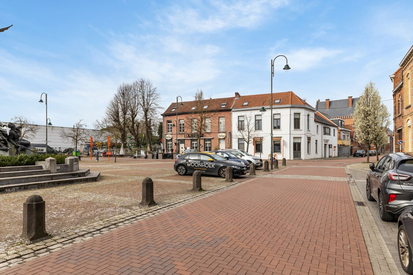 Exclusieve herenwoning met 4 entiteiten op toplocatie te Hamme! 