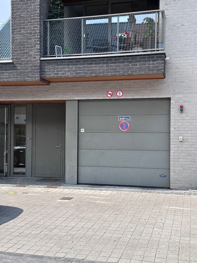 Ondergrondse parkeerplaats in centrum Gistel 