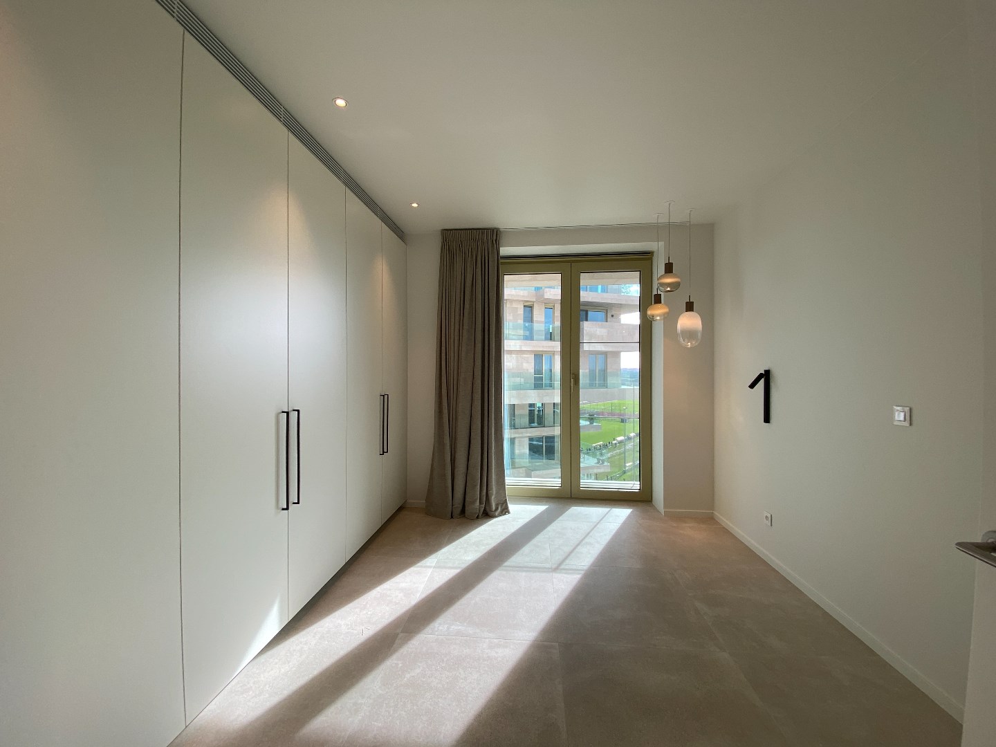Prachtig high-end 3-slaapkamer appartement op een toplocatie in Waregem! 