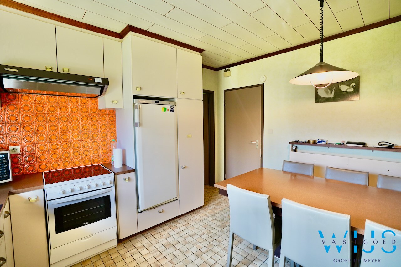 Schitterend woonhuis op een fantastisch perceel van 2859 m&#178; te Drongen ! 