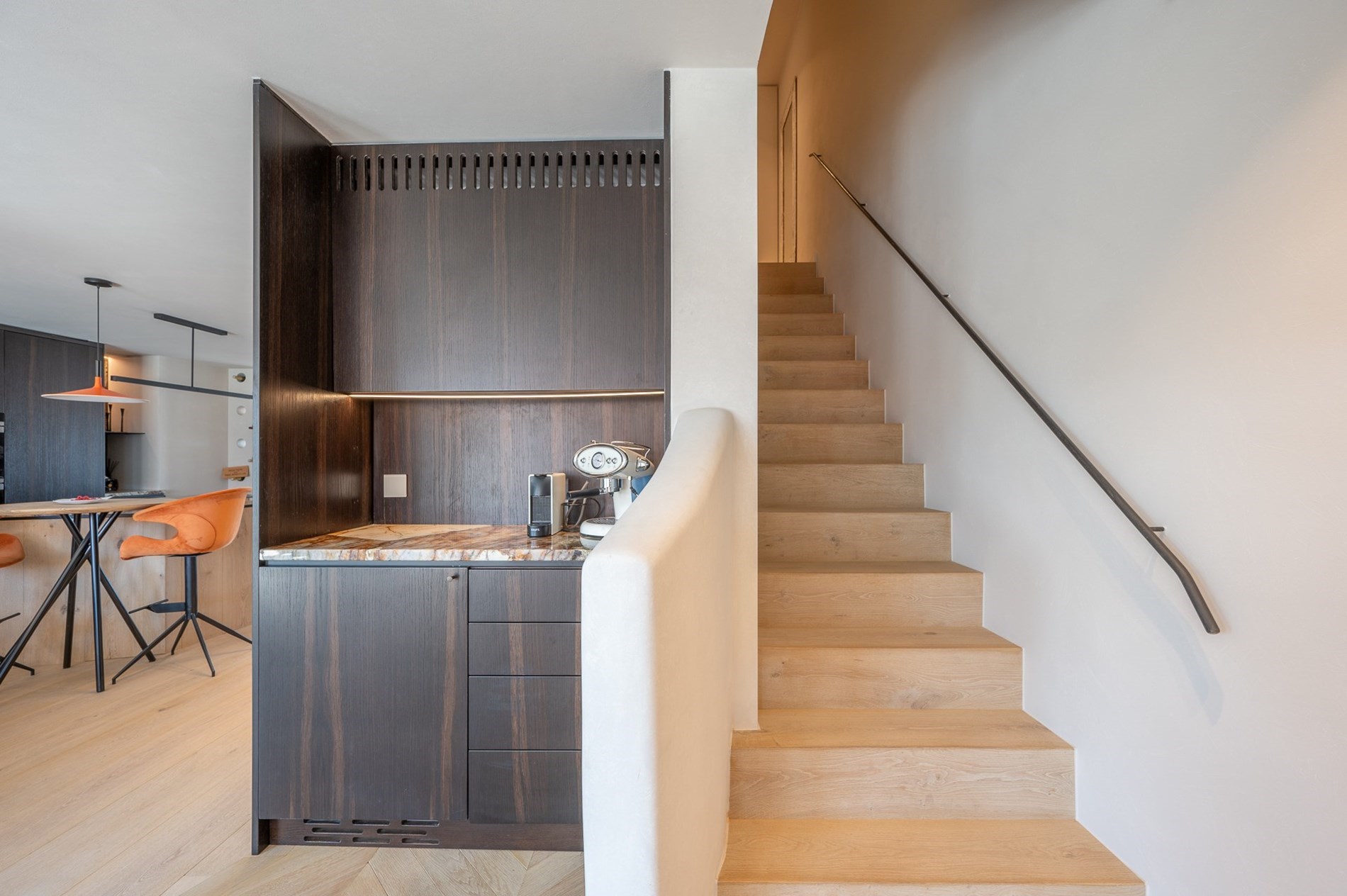 Luxe duplex dakappartement met zonneterrassen  in hartje Knokke 