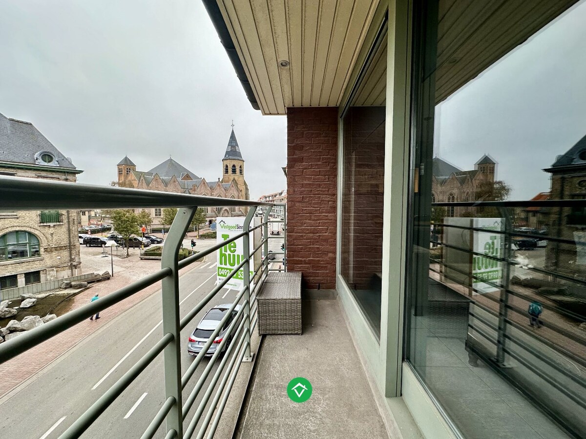 Recent tweeslaapkamerappartement te huur in hartje Middelkerke 