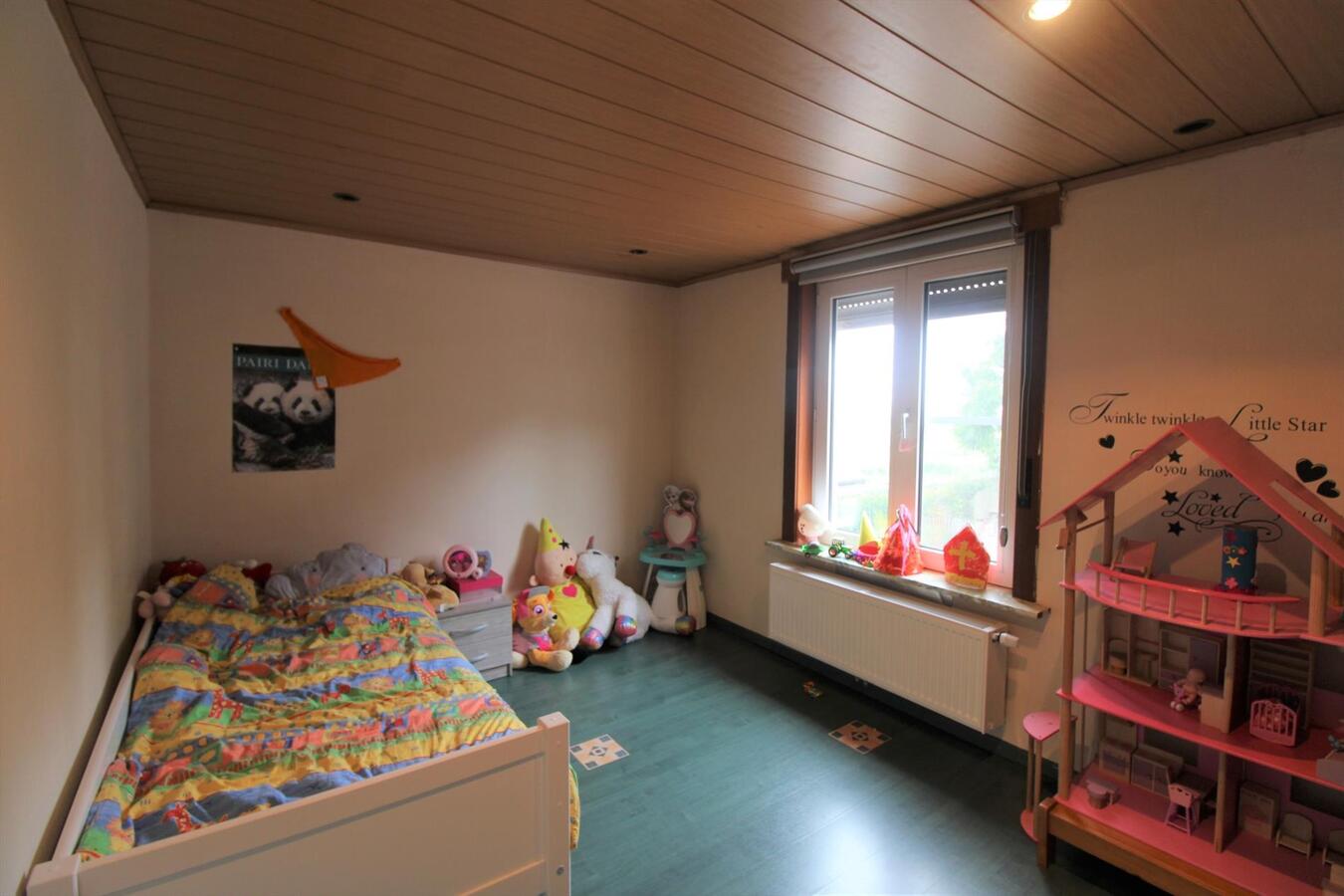 Alleenstaande woning met 3 slaapkamers te Woumen 