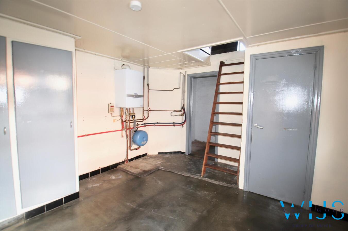 Te renoveren woonhuis op een mooi perceel van 870m&#178; te ERTVELDE! 