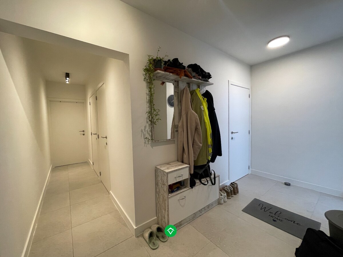 Gelijkvloers appartement met &#233;&#233;n slaapkamer te Rumbeke 