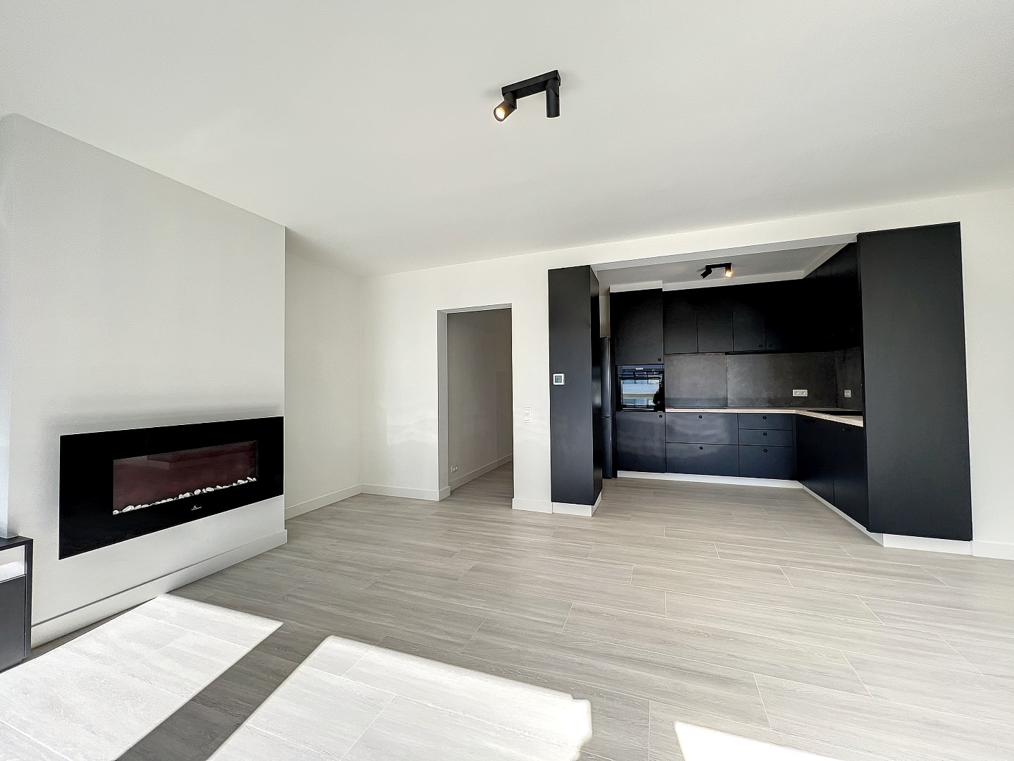 Lumineux appartement 2 chambres. 