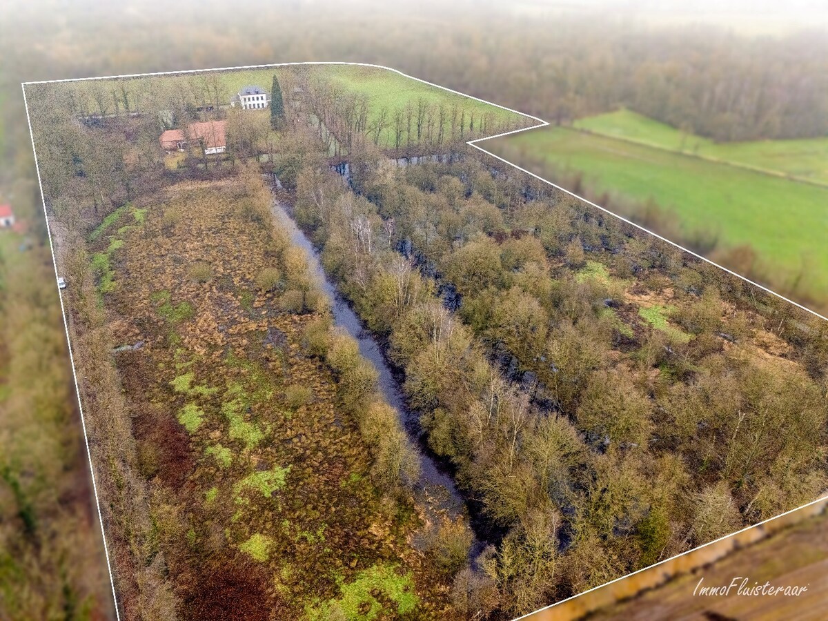 Uniek casco landhuis op een idyllische  locatie op ca. 8,26 ha te Diest 