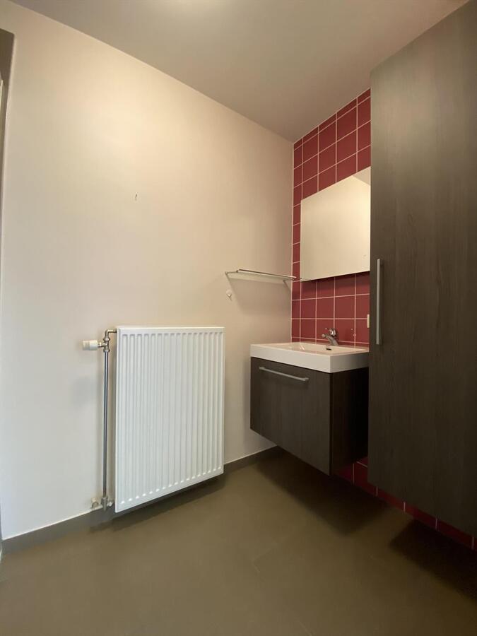 Appartement met 1 slaapkamer en garage te Koekelare 