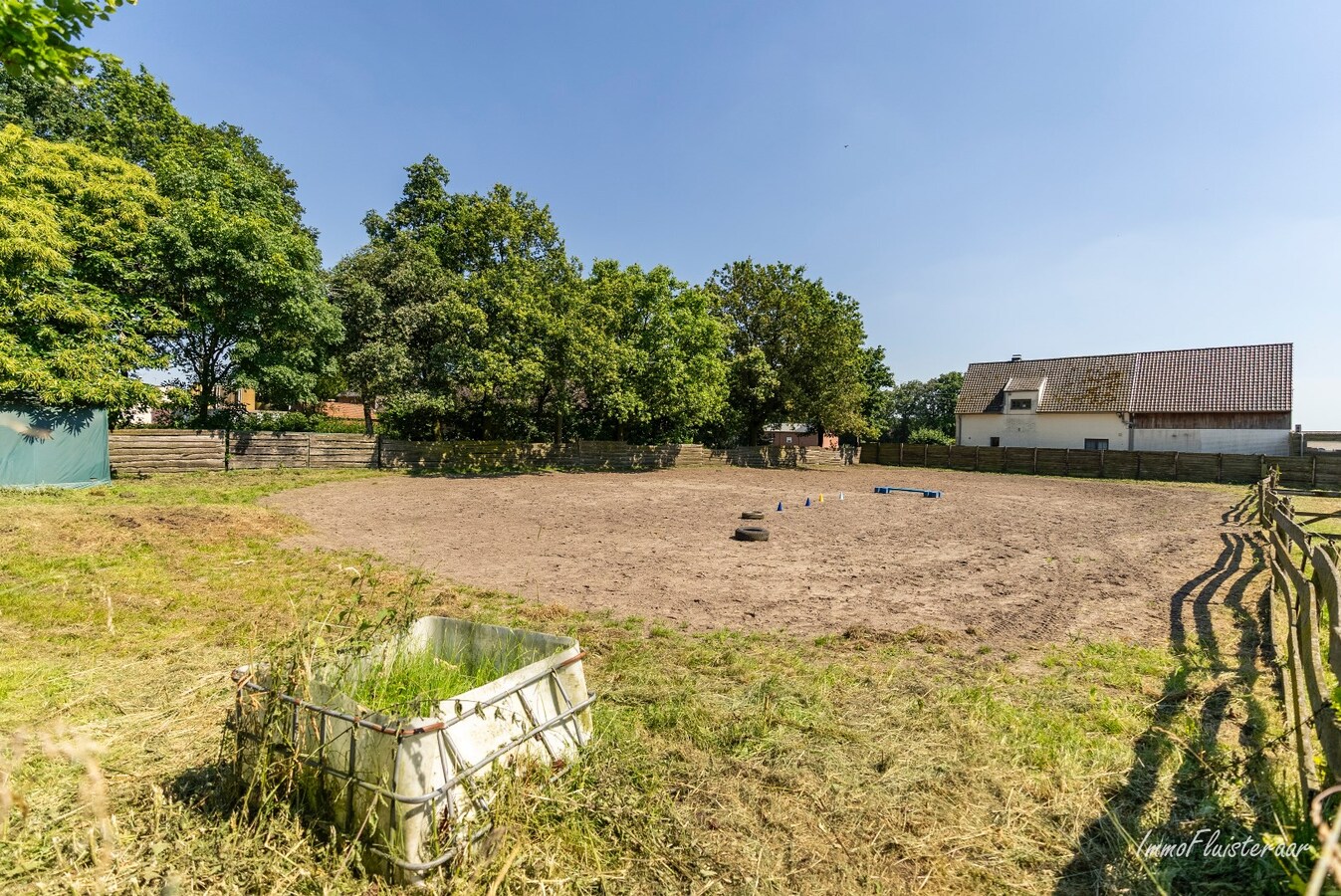 Prachtige hoeve met weilanden en stallen op ca. 2,1 ha te Kaulille (Bocholt) 