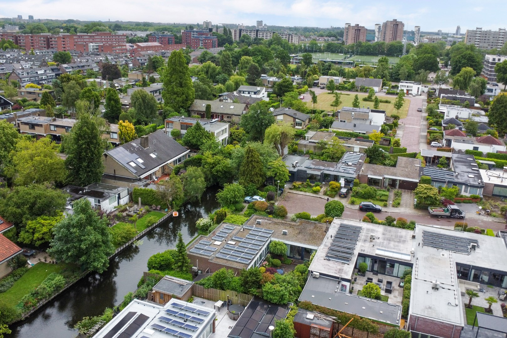 Royale bungalow aan het Van Maerlantpark – wonen met ruimte binnen &#233;n buiten 