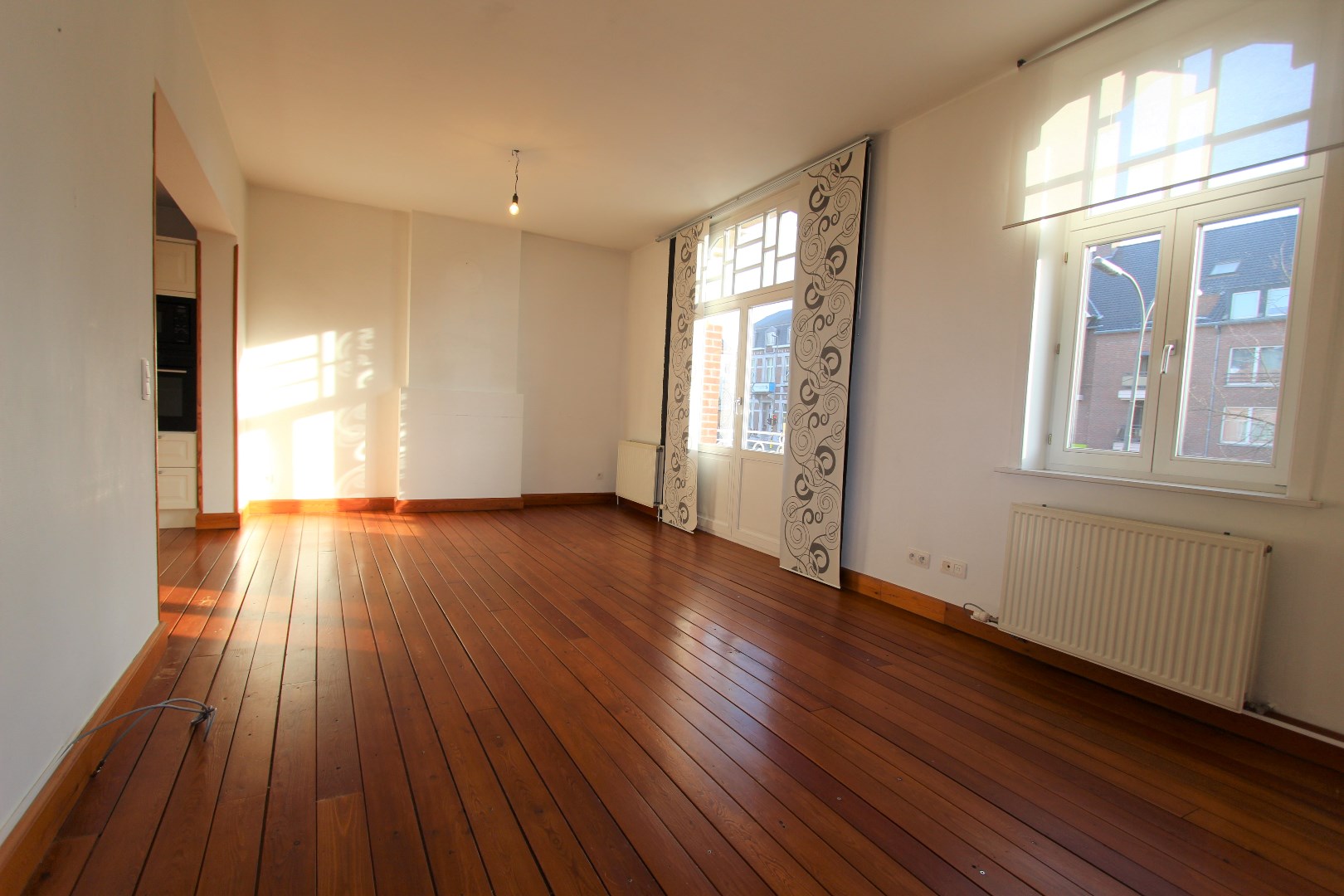 RUIM DUPLEX APPARTEMENT MET DAKTERRAS 