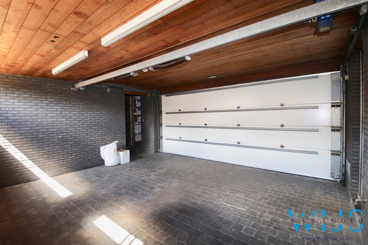 Unieke architectenwoning met leuke tuin te centrum ERTVELDE! 