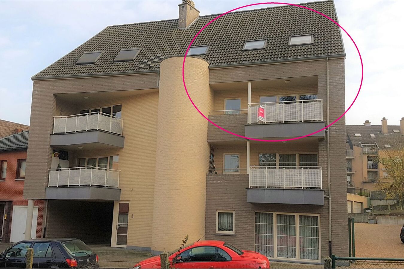 Ruime, instapklare duplex in hartje Lanaken 