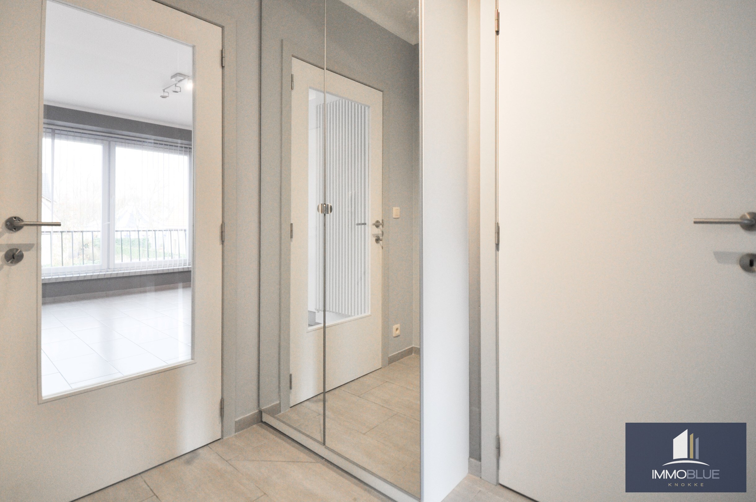 Instapklaar appartement gelegen in een kleine residentie nabij het Zegemeer. 