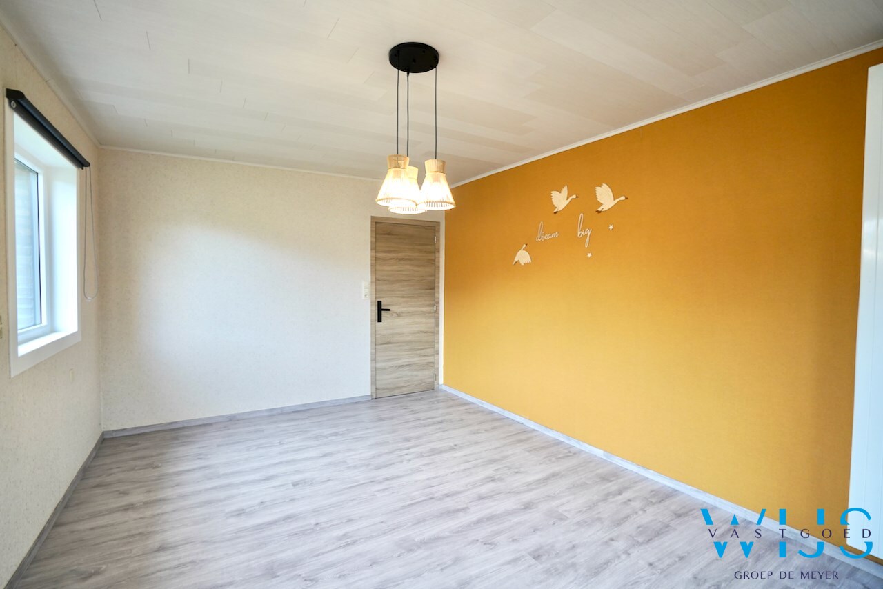 Bungalow met 2 slaapkamers op TOPlocatie ! 