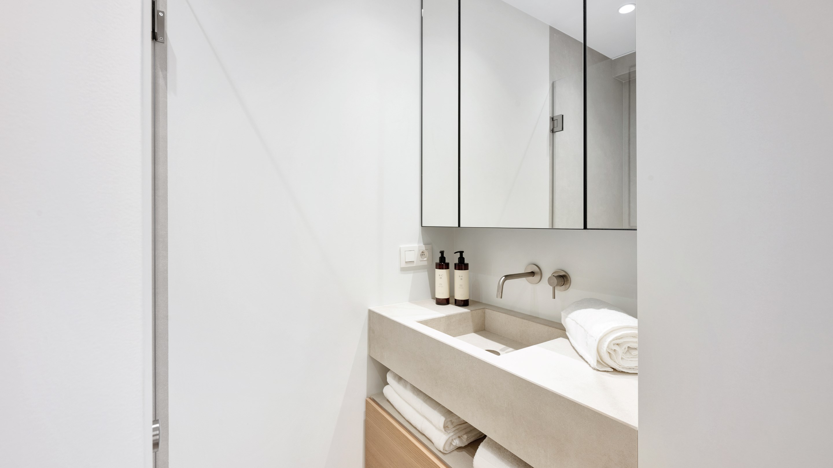 EXCLUSIEF APPARTEMENT MET 3 SLAAPKAMERS EN UITSTEKENDE LIGGING IN HARTJE KNOKKE 