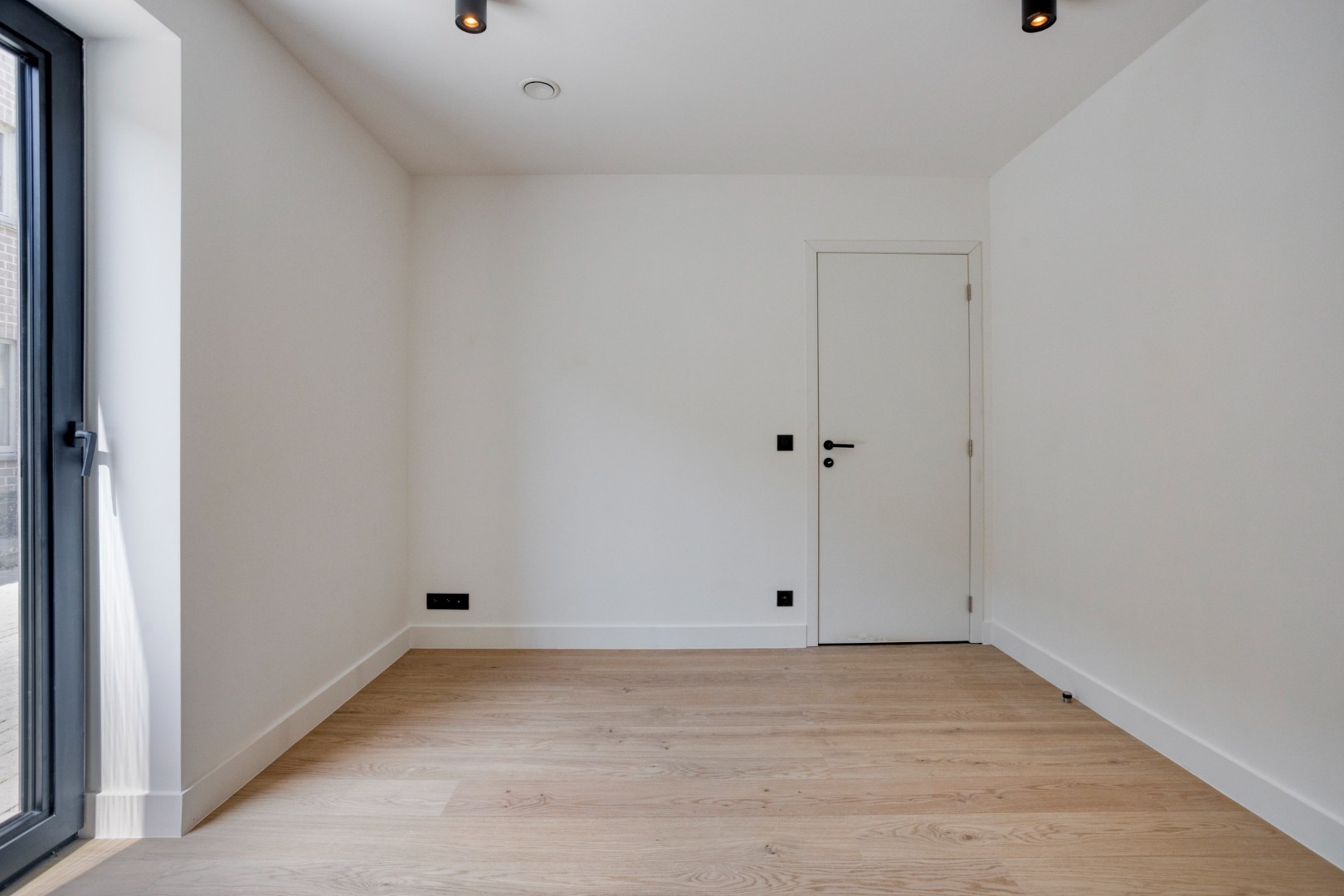 Nieuwbouwwoning met 4 slaapkamers te Wijgmaal - bewoonbare opp. 210 m&#178; verkoop onder registratierechten! 