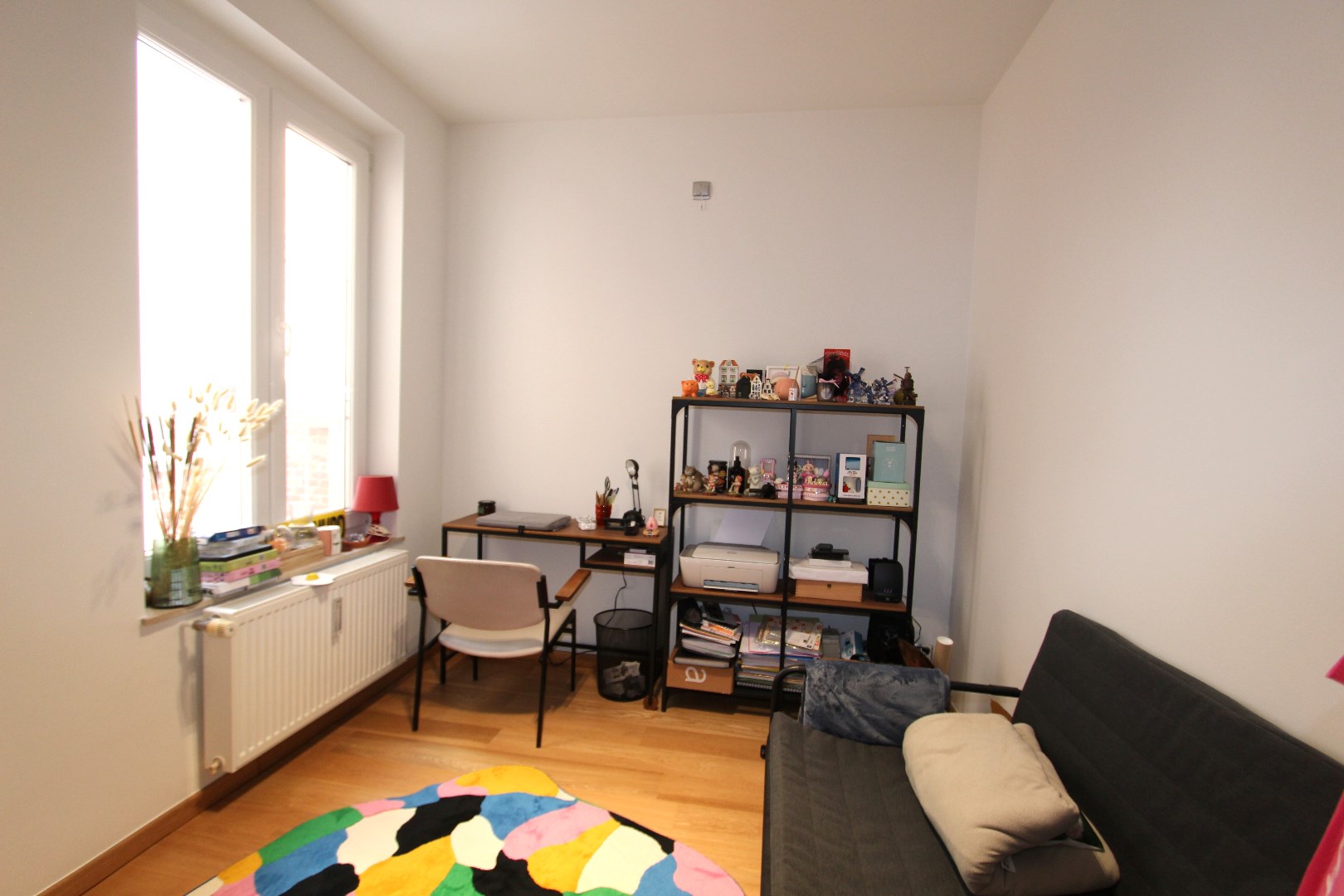 RUIM APPARTEMENT MET 3 SLAAPKAMERS 