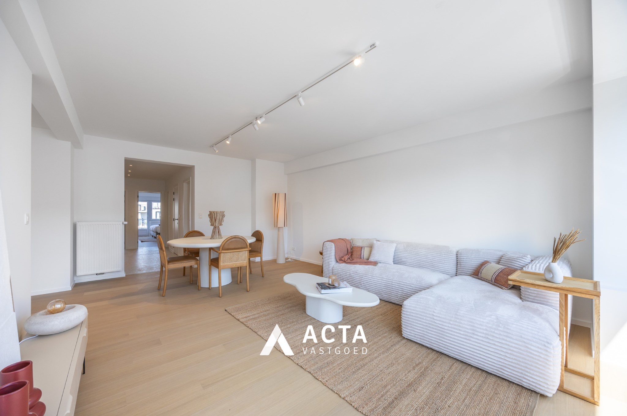 Gerenoveerd appartement op de zesde verdieping aan het Leopold I Plein 
