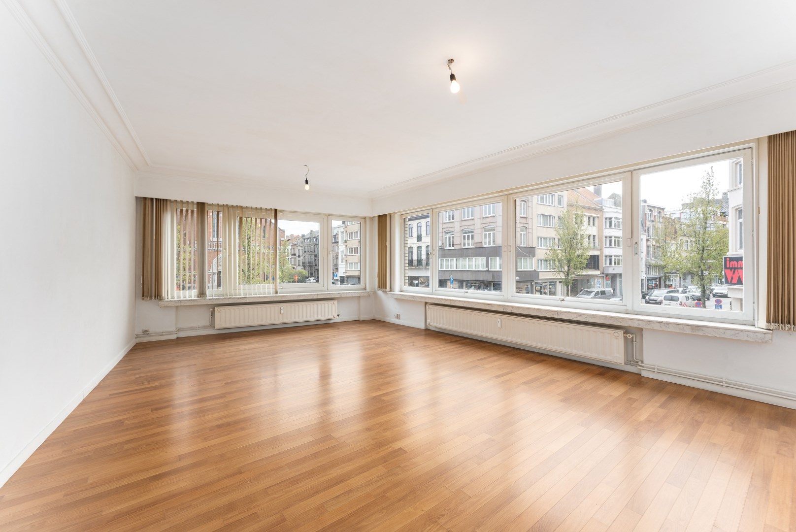APPARTEMENT MET 2 SLAAPKAMERS IN CENTRUM OOSTENDE 