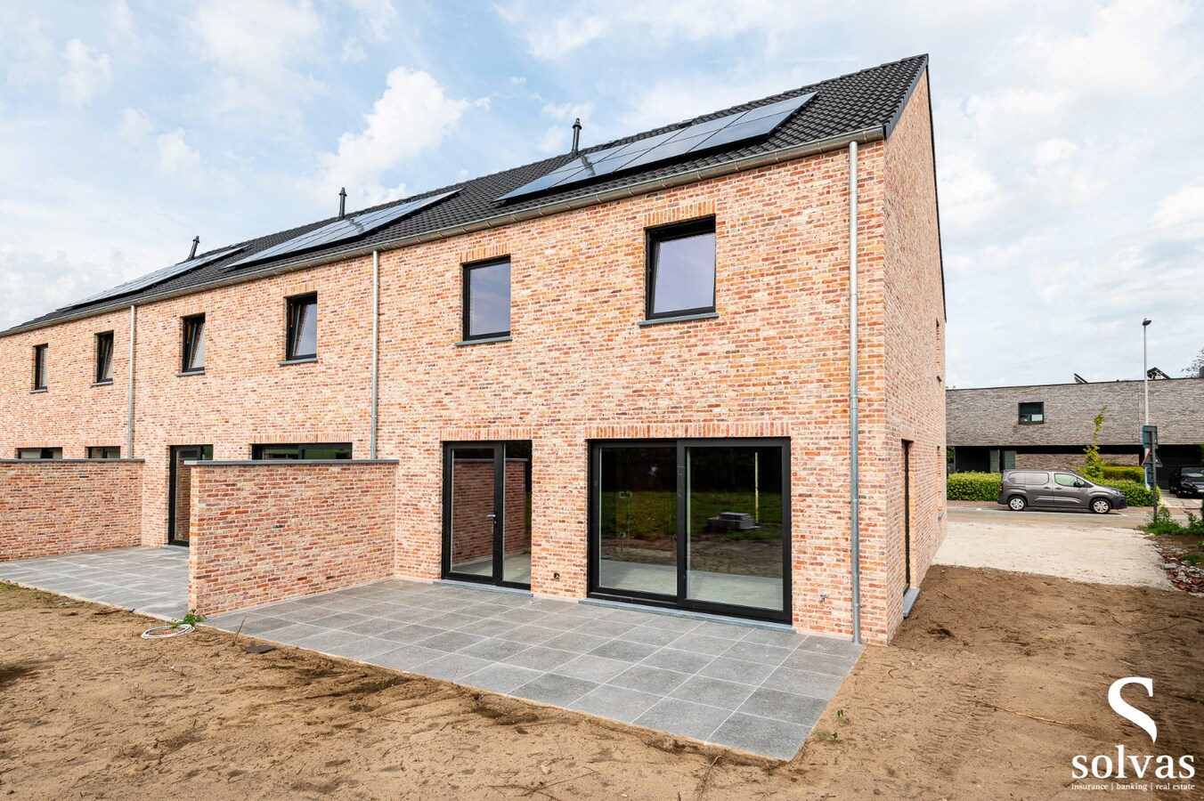 Nieuwbouw moderne Halfopen Woning met 3 Slaapkamers in Zulte 