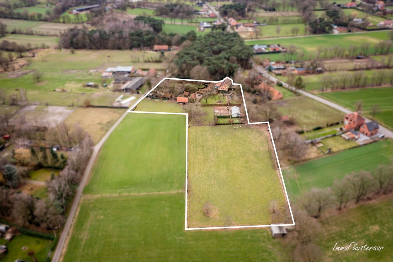 Charmante hoeve op ca. 1,2 Ha te Balen 