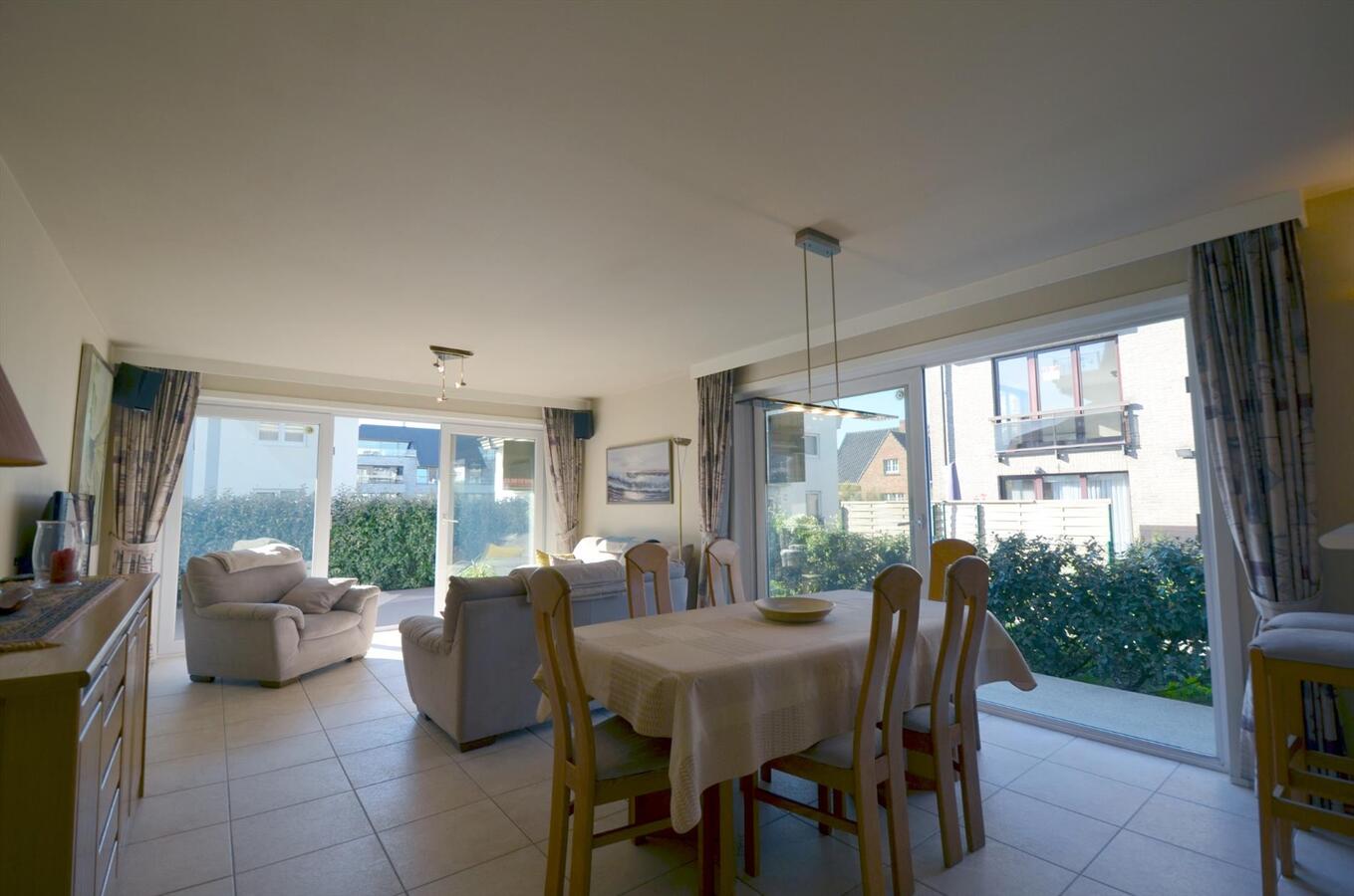 Appartement spacieux et lumineux dans villa r&#233;sidentielle &#224; quelques pas des dunes et de la mer ! 