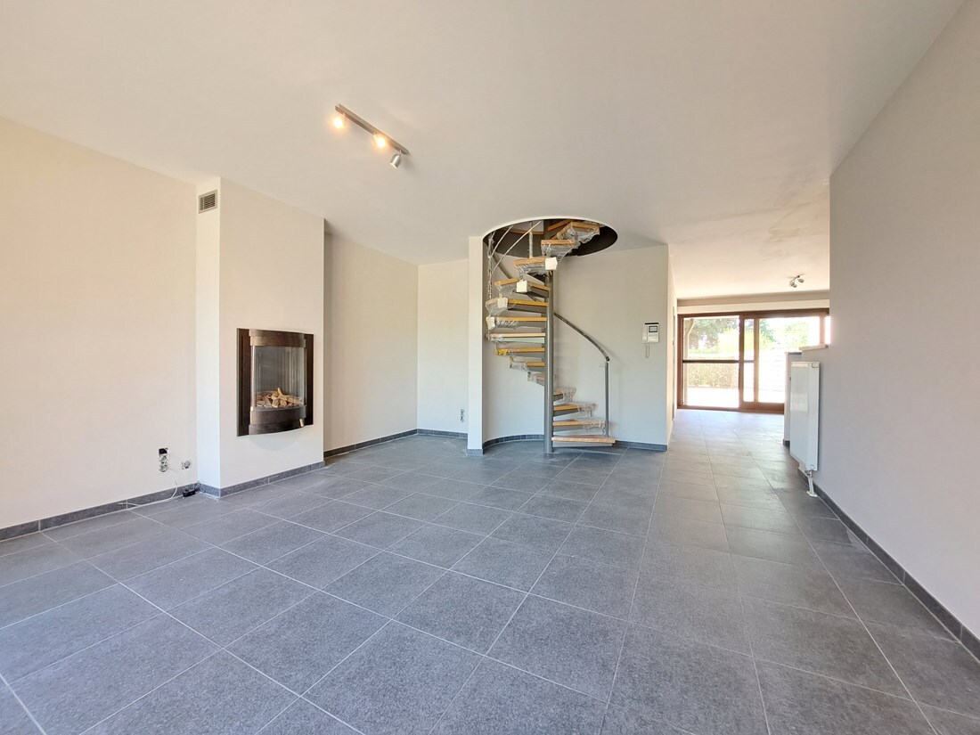 Perfect onderhouden rijwoning te Lommel 