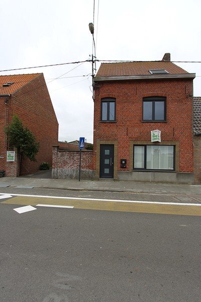 VERKOCHT IN UW BUURT ! 
