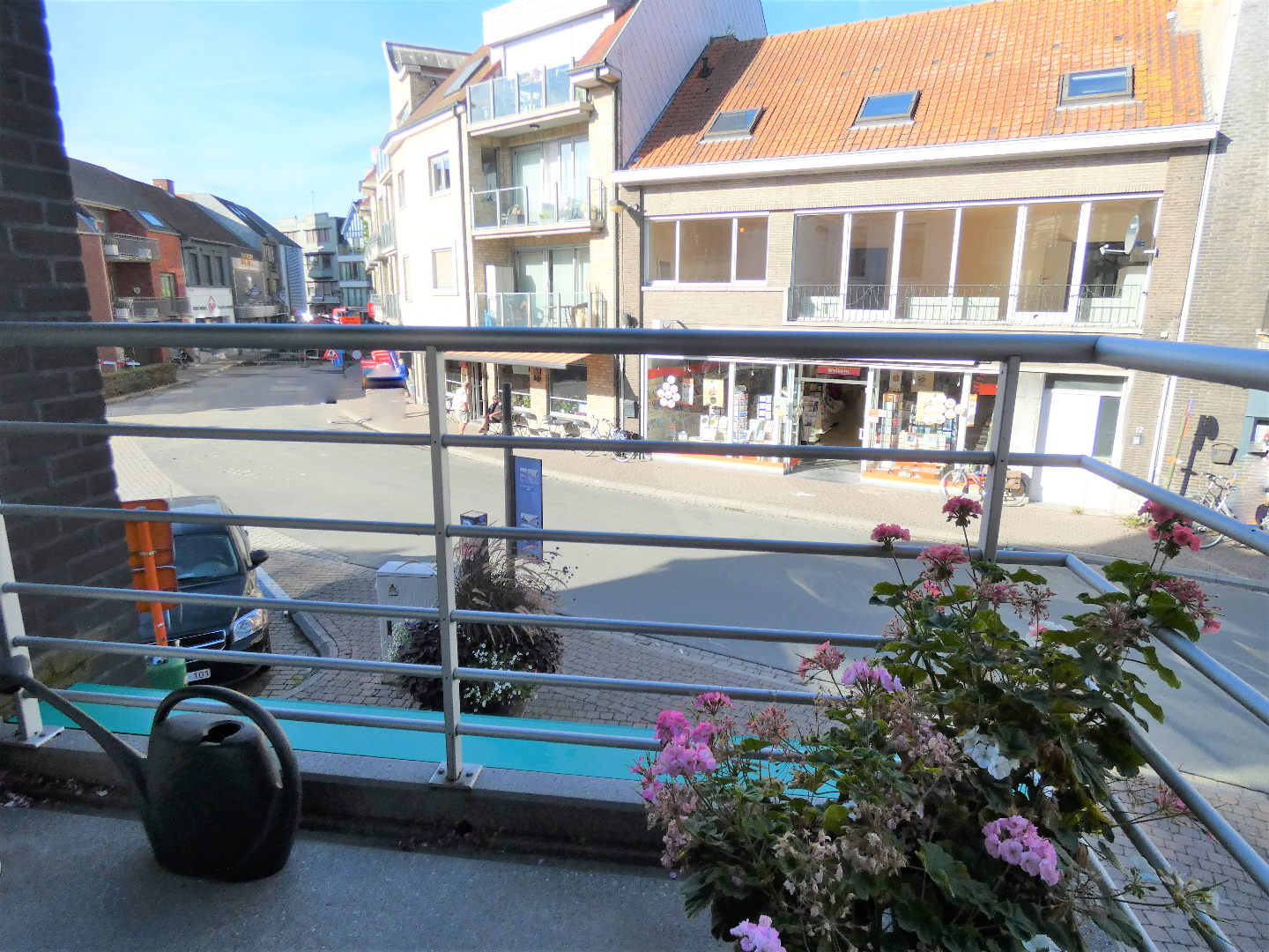Appartement, 2 slp en zonnig terras (+ garage), centrum Torhout 