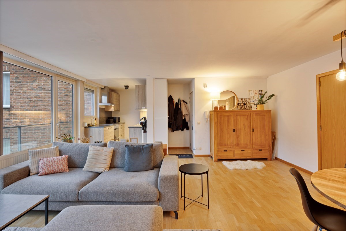 Instapklaar appartement met 2 slaapkamers en terras - bewoonbare oppervlakte 89 m&#178; 