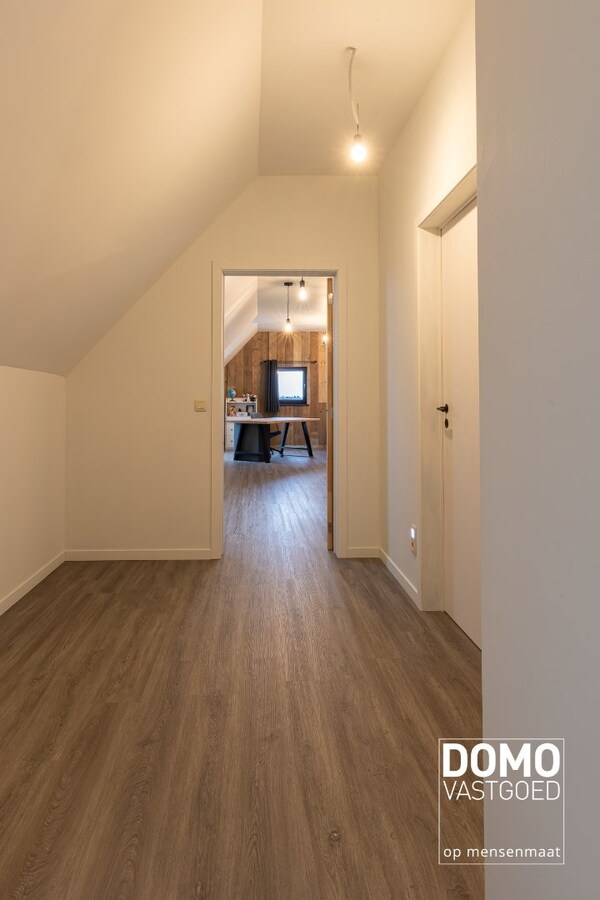 Prachtige gerenoveerde Hoeve met knap groen uitzicht in Herk-de-Stad 