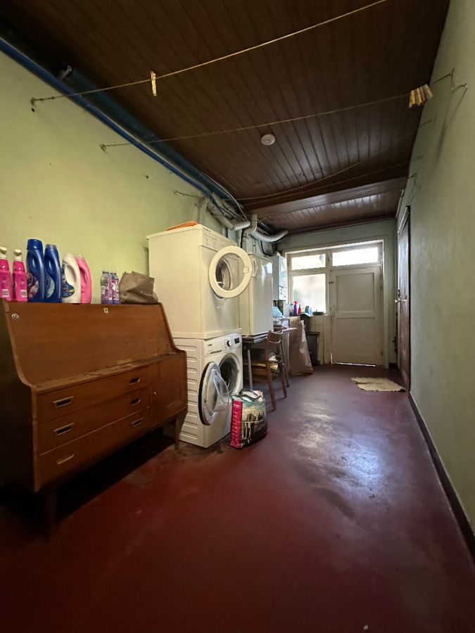 Woning met 4 slaapkamers en garage te Koekelare 