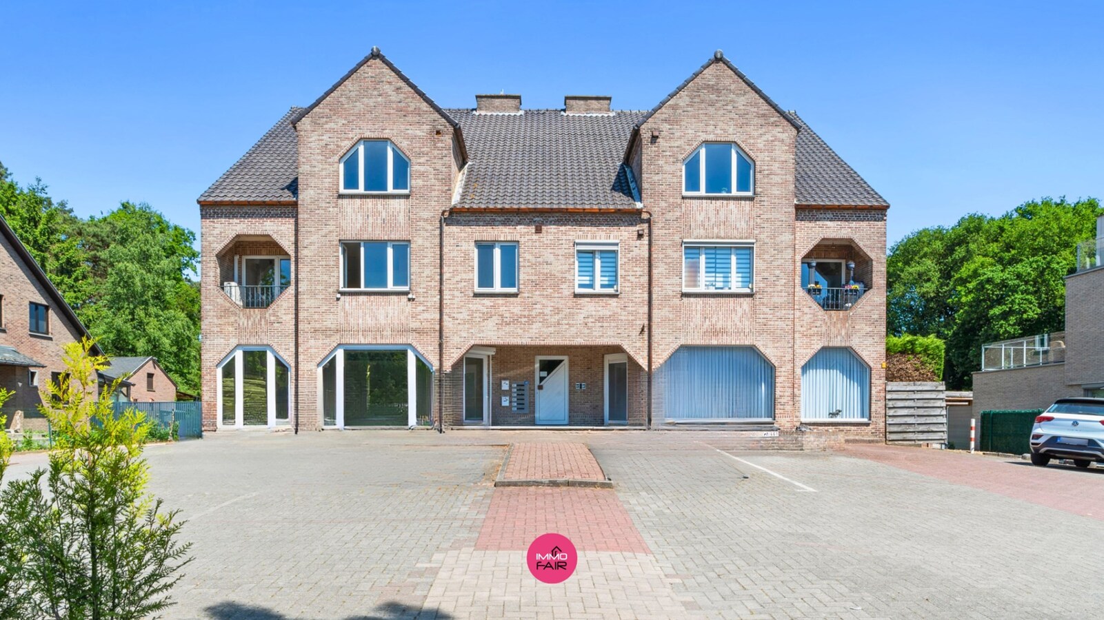 Instapklaar, gelijkvloers appartement met 2 slaapkamers 