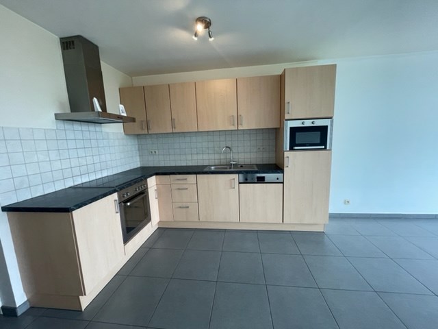 Centraal gelegen appartement met 2 slaapkamers en een garagebox te Geel! 