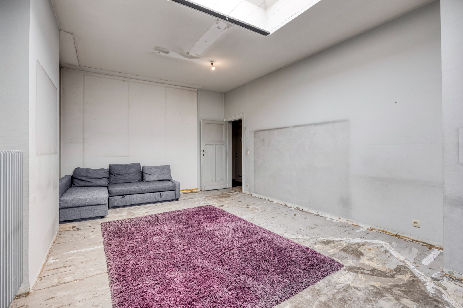 Prachtig herenhuis op de Tiensevest met mogelijkheid tot praktijkruimte - bewoonbare opp. 555 m&#178; 
